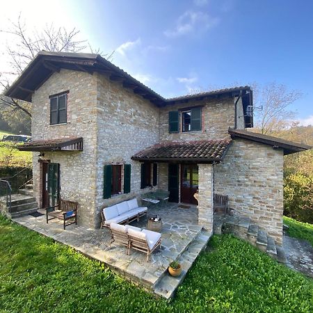 Vakantiehuis Casa Dolce Vista Monastero Bormida المظهر الخارجي الصورة