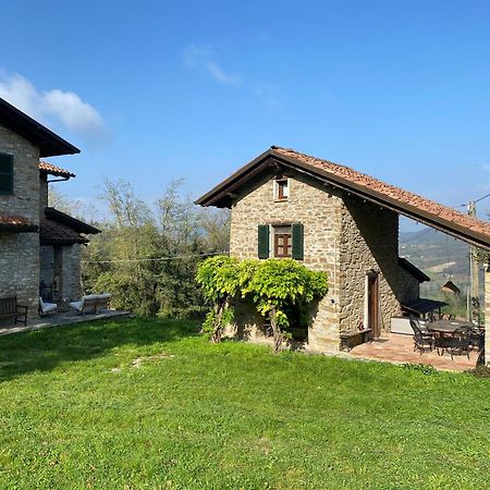 Vakantiehuis Casa Dolce Vista Monastero Bormida المظهر الخارجي الصورة