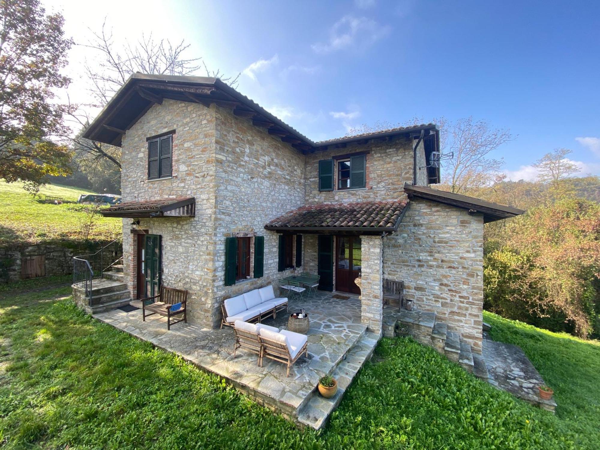 Vakantiehuis Casa Dolce Vista Monastero Bormida المظهر الخارجي الصورة